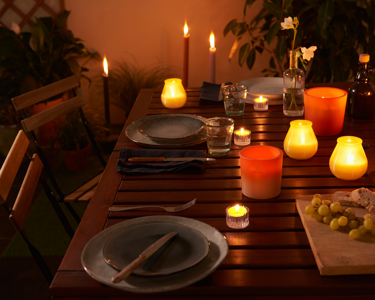 Bolsius - Twilight - Kaars in glas - Patio - Paars - Tray 6 - 70 branduren