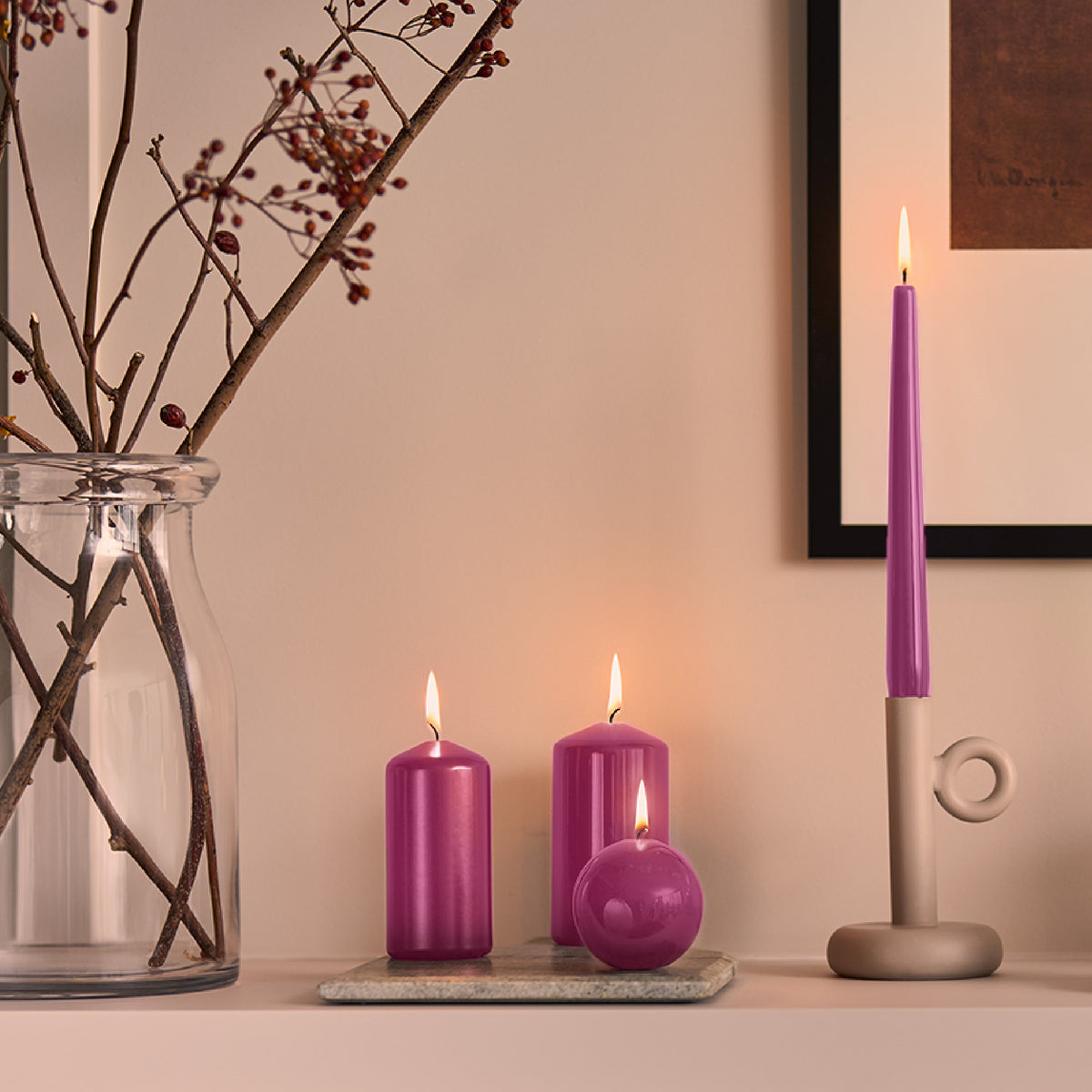 Bolsius - Glossy - Dinerkaarsen - 32 stuks - Fuchsia - 24,5 cm - 7 branduren