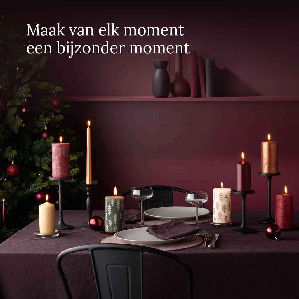 Bolsius - Rustieke kaars - 4 Stuks - Groen met print - 13cm - Kerst patroon