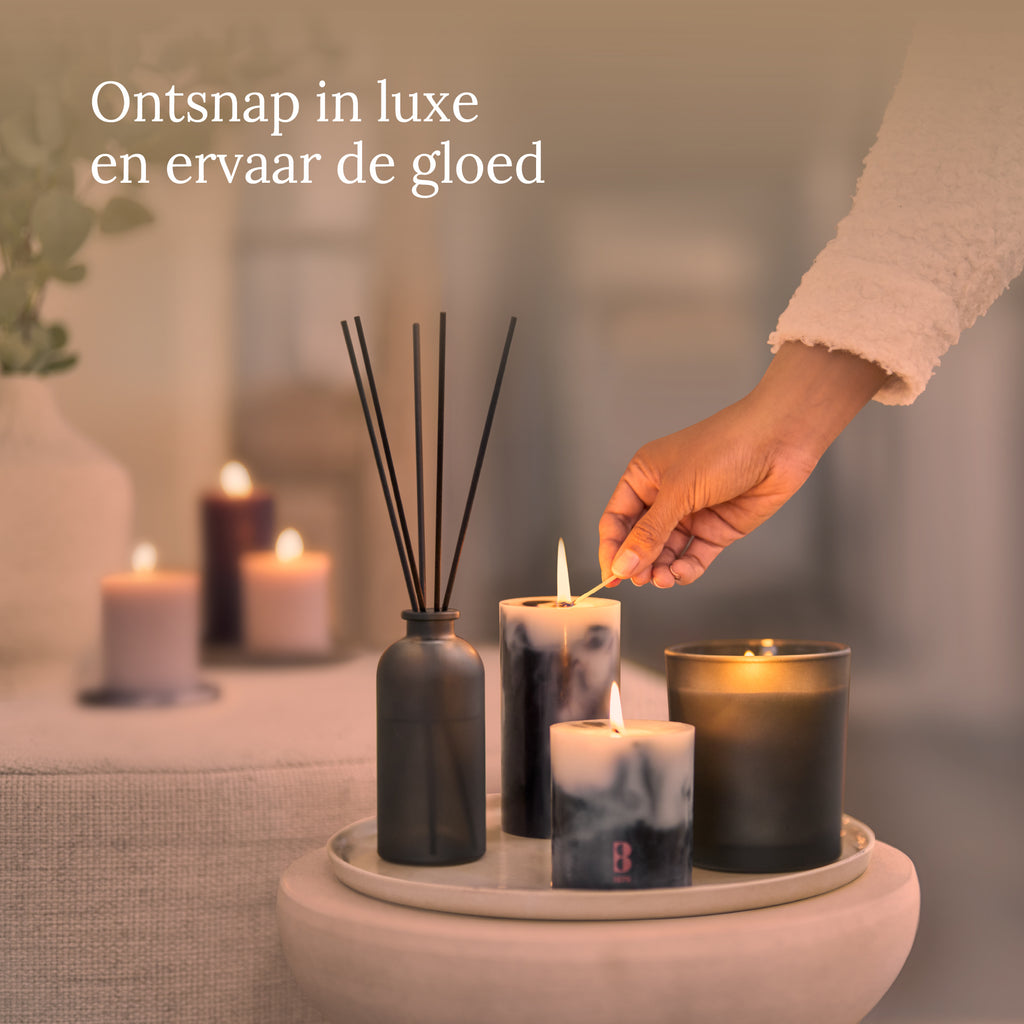 Bolsius Stompkaars - Marble - Zwart - 13 cm - 60 Branduren